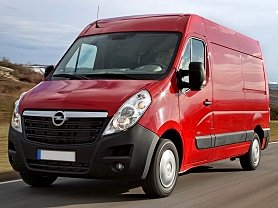 Opel Movano arredato da Syncro a Caronno Pertusella